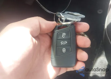 2020 Volkswagen Jetta 1.4T R-Line/1.4T S/1.4T Se from USA, damaged, VIN 3VWCB7BU3LM003750